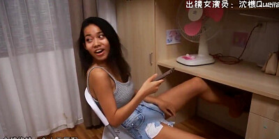 Hot sex of students in the Chinese dormitory