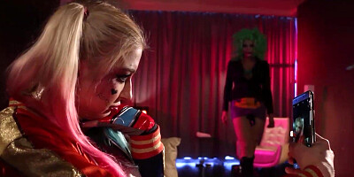 Strapon sex scene with Harley Quinn and female Joker