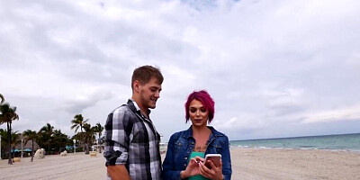 Anna Bell Peaks meets a handsome dude at the beach