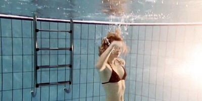 Beauty's pool girl video