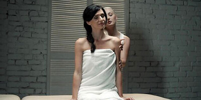 Cover-girl Lovita Fate's oil massage video