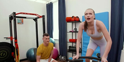 Charlie Dean and Stacy Cruz are having sex in the gym