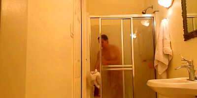 Stunning teen gets caught showering voyeur - CLAIM