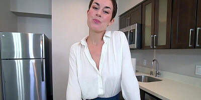 Short-haired real estate agent will gladly blow her client in order to seal the deal