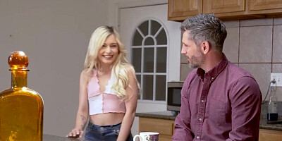 Dani Blue and Minxx Marley are swapping their perverted dads