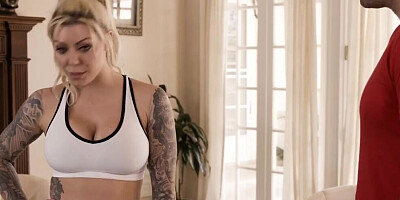 JERKAOKE - Tatted Blonde Babe Karma Rx Has Hot Yoga Sex